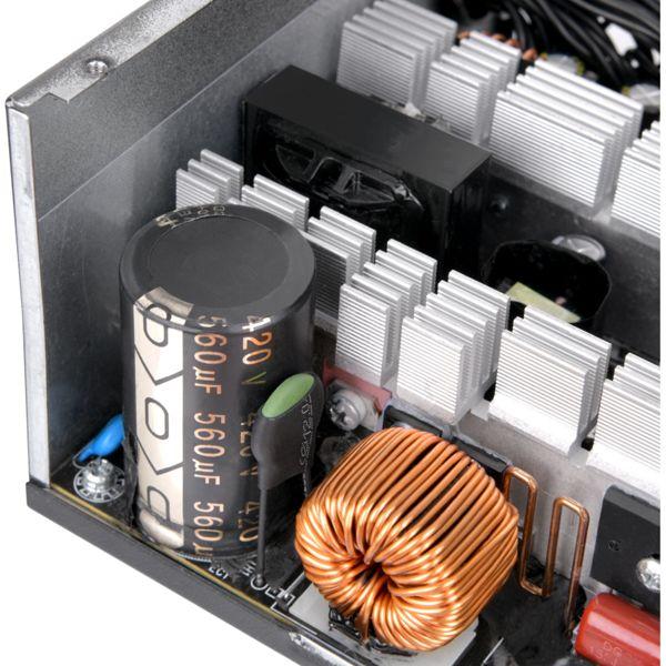 Produktbild Thermaltake 700W Smart W3 (700 W)