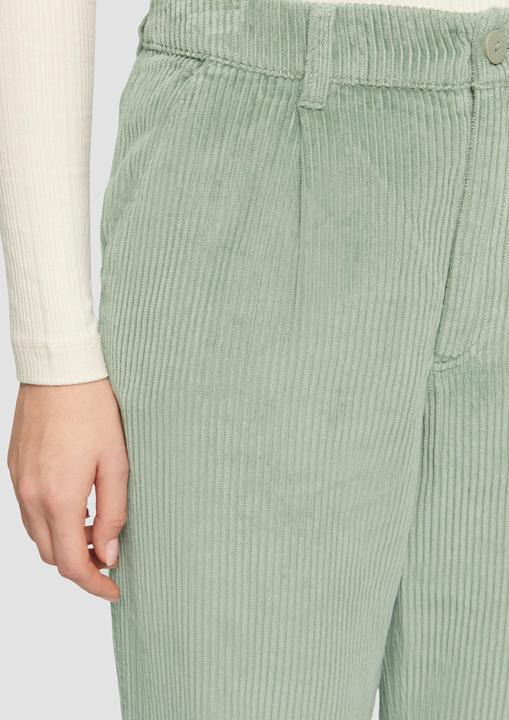 Actual product image S.Oliver Hose Cordhose mit Straight Leg und Bundfalten (W40/L30)