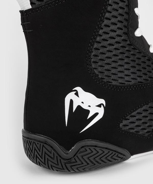 Actual product image Venum Contender Boxing Shoes - Black/White (44)