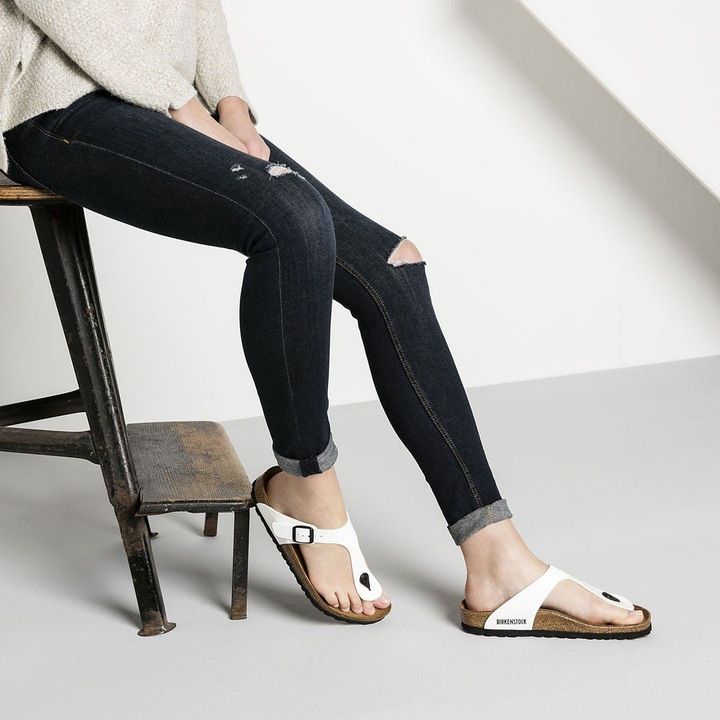Actual product image Birkenstock GIZEH Kids Birko-Flor Narrow - White Lacquer (30)
