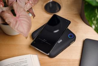 Produktbild Newell Powerbank GP12 24000 mAh Schwarz (24000 mAh, 60 W, 88.80 Wh)