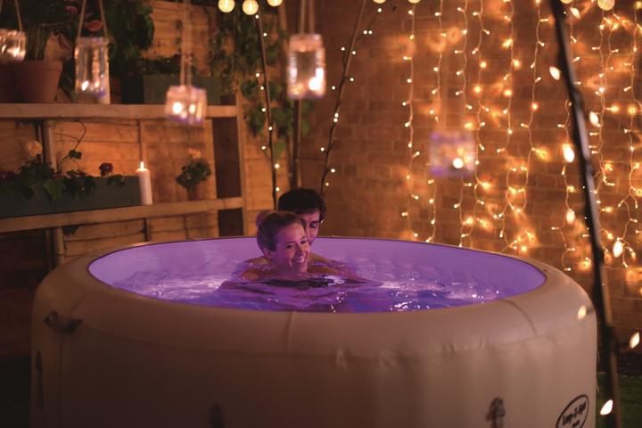 Actual product image Bestway Lay-Z-Spa Paris (4 pers.)