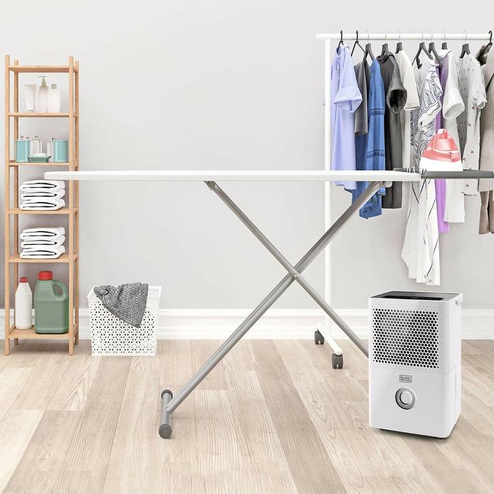 Actual product image Black & Decker BXDH12E (25 m², 12 l/24h)