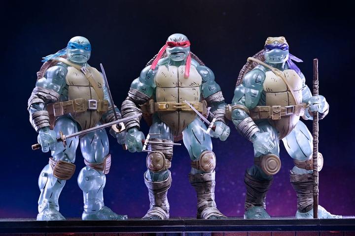 Actual product image Neca Teenage Mutant Ninja Turtles (The Last Ronin) Actionfiguren 3er-Pack Ghost Brothers 18 cm
