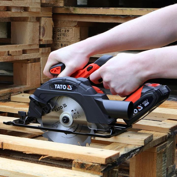 Actual product image Yato Hand-held circular saw
