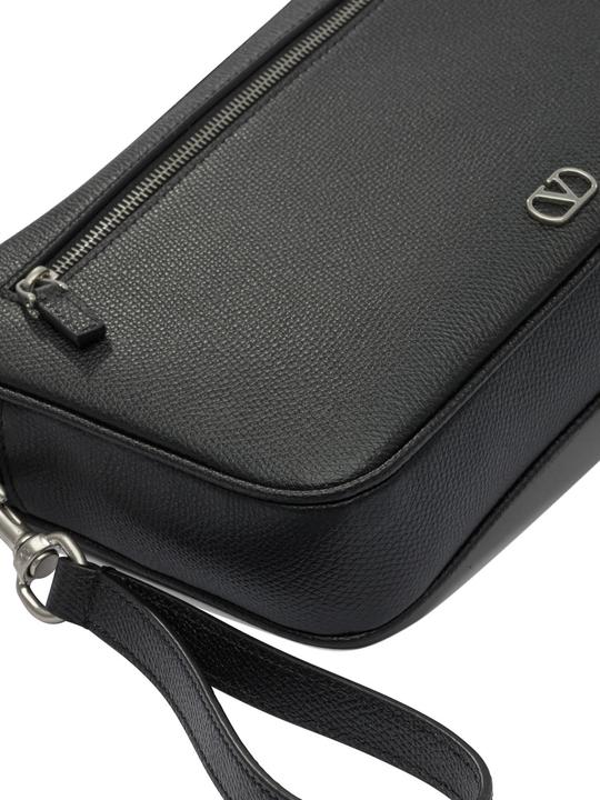 Actual product image Valentino "Vlogo Signature" Beauty case