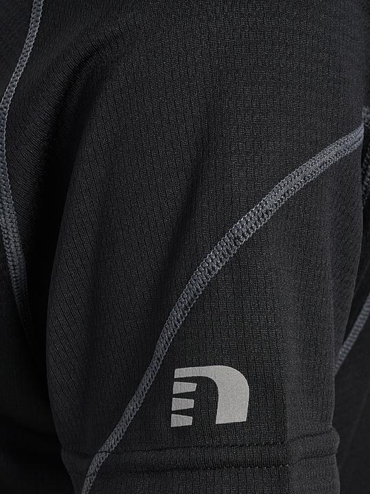 Actual product image Newline Base Coolskin Tee (S)