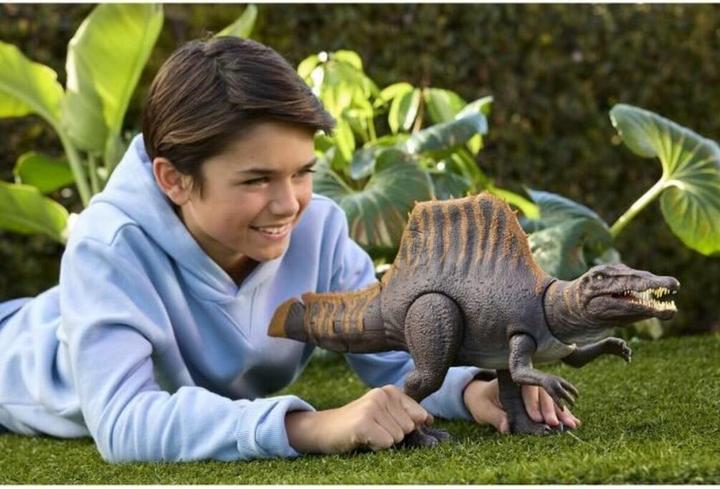 Actual product image Jurassic World Spinosaurus