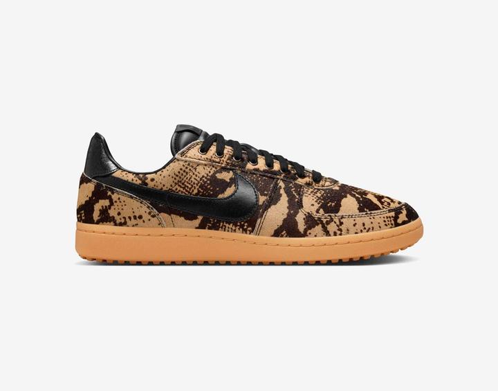 Produktbild Nike Field General Premium (40)