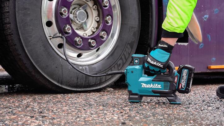 Immagine prodotto Makita MP001GZ (11.10 bar, 24 l)