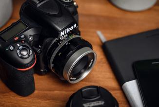 Produktbild Voigtländer Ultron 40 mm F2,0 silber asph SLII-S Nikon