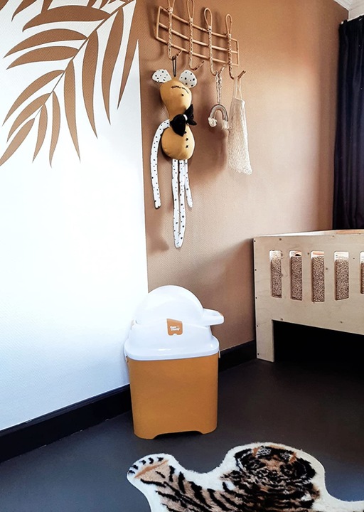 Actual product image Diaper Champ Nappy pail ONE
