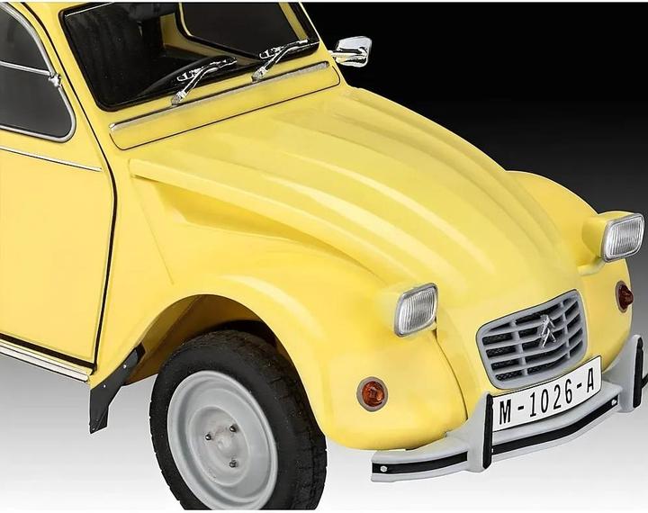 Actual product image Revell James Bond "Citroen 2 CV" Gift Set
