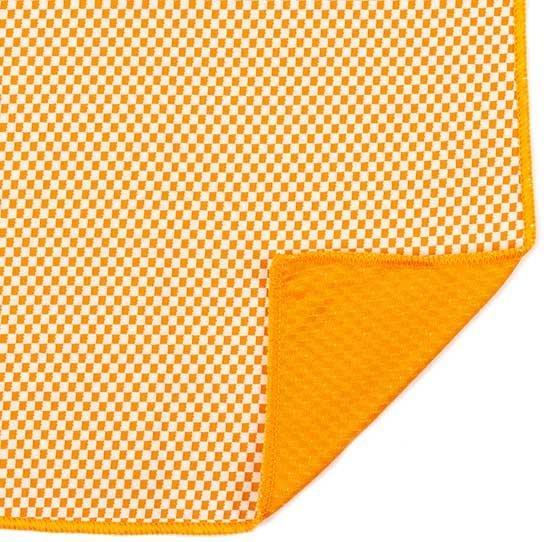 Produktbild Tembo Bambus Reisehandtuch mit Aktivkohlefasern Orange L (200 x 80 cm)