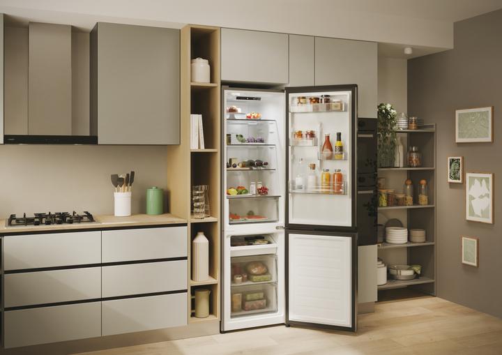 Image du produit Candy CNCQ2T518EX (279 l)