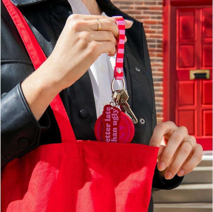 Actual product image Fisura Keyring BETTER LATE THAN UGLY