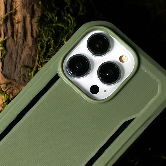Immagine prodotto X-Doria Fort Case iPhone 14 Pro con cover blindata MagSafe nera (Apple iPhone 14 Pro)