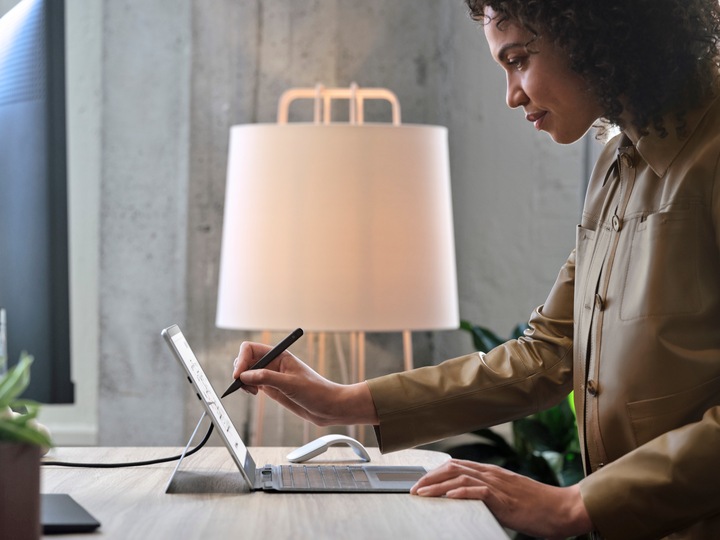 Immagine prodotto Microsoft Surface Pro Signature (CH)