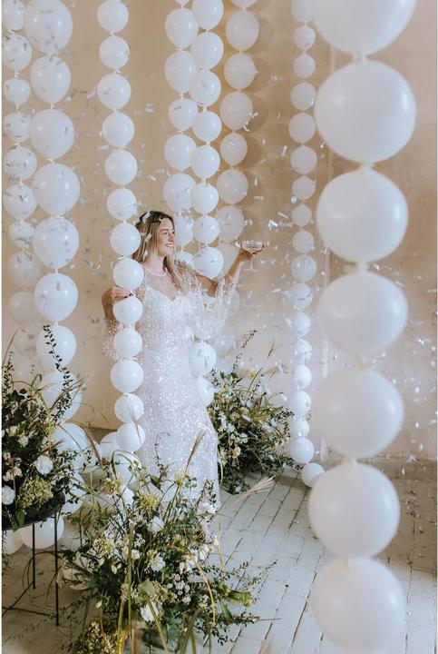 Produktbild Partydeco Kettenballons Linking Dekoluftballon Weiss 33cm, 20 Stück (20 x)