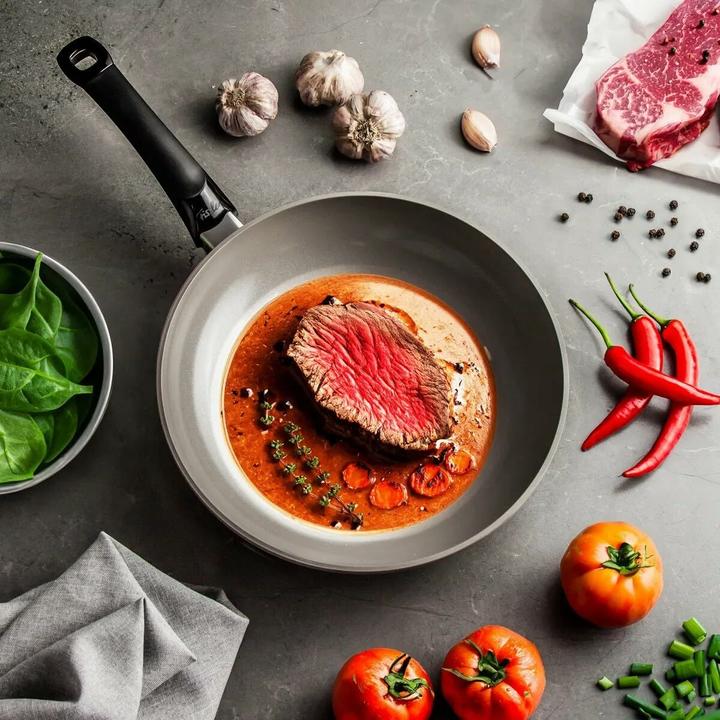 Produktbild Fissler Bratpfanne Ceratal Cl. (Bratpfanne, Aluminium, 28 x 9.50 cm)