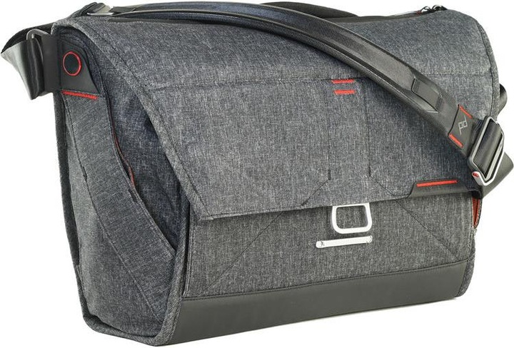 Produktbild Peak Design Everyday Messenger 15" Charcoal (Kamera Schultertasche)