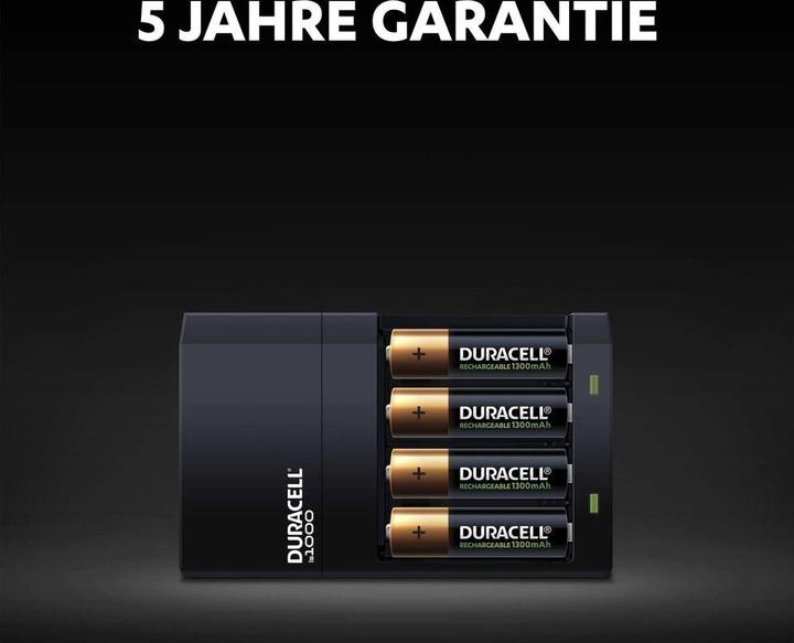 Produktbild Duracell Hi-Speed Value Charger inkl. 2x AA und 2x AAA (4 Stk., AA, AAA, 1300 mAh, Ladegerät inkl. Akku)