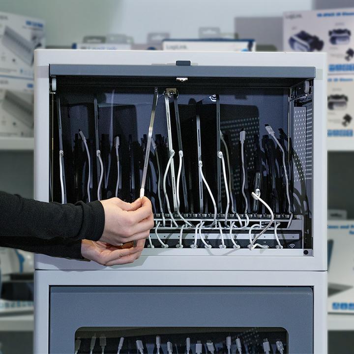 Produktbild LogiLink SCS0104 (USB-C, 15 Ports)