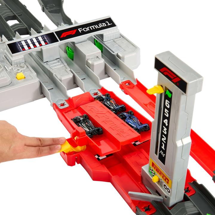 Produktbild Hot Wheels Racing Hero Trackset