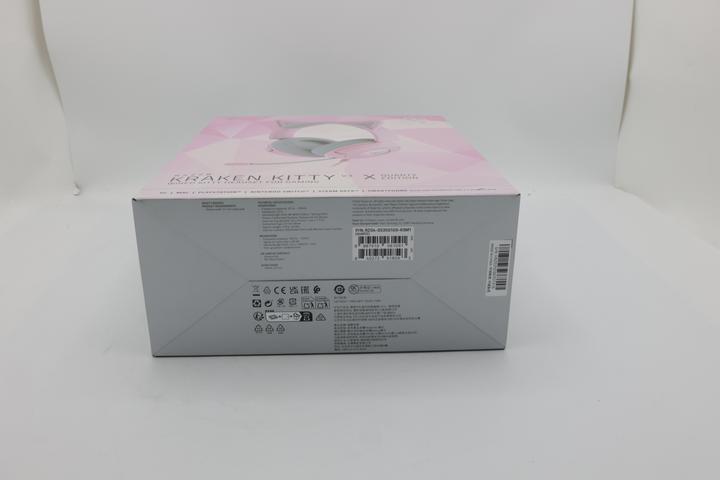 Actual product image Razer Kraken Kitty V3 X - Quartz (Cable)