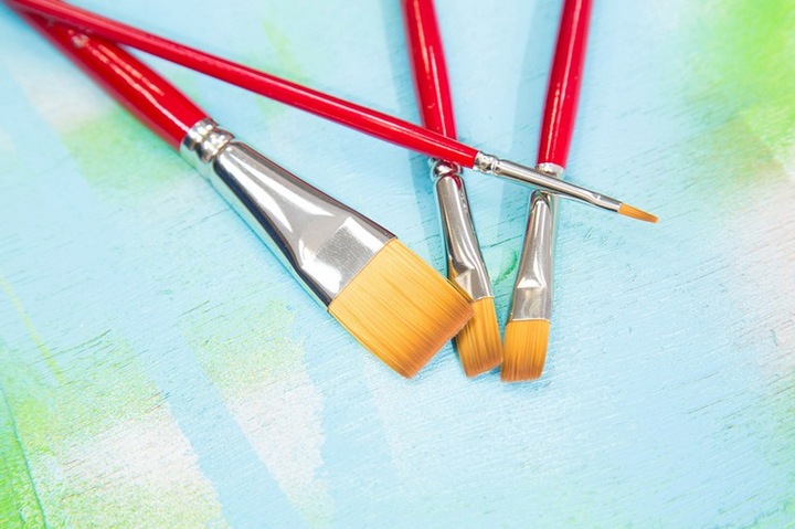 Actual product image Pebeo Iris Brush Yellow Polyamide Flat N°02