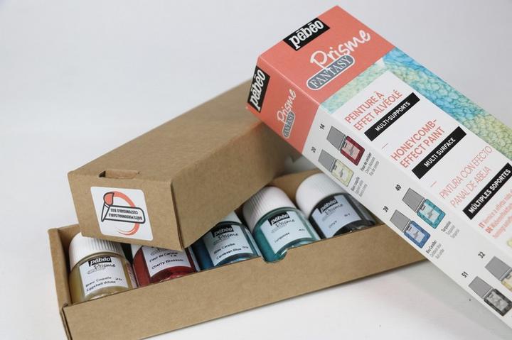 Actual product image Pebeo Set Initiation Prisme 6 Assorted Bottles (Eggshell White, Cherry blossom, Caribbean blue, Turquoise, Onyx, Scrap gold, 20 ml)