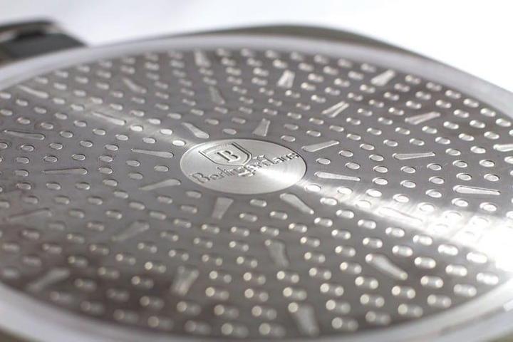 Actual product image BerlingerHaus Granite pan 28 cm BH-1889 ROSE GOLD NOIR (Grill pan, Aluminium)