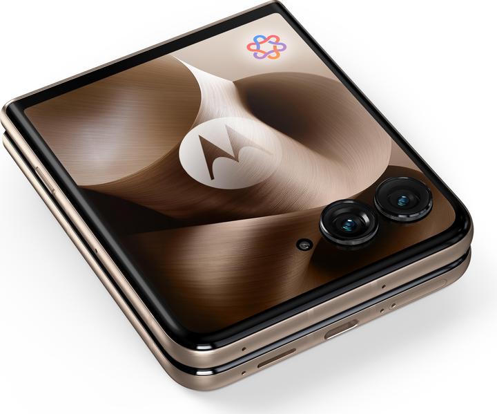 Actual product image Motorola Razr 60 Ultra (512 GB, Pantone Mountain Trail, 6.96", SIM + eSIM, 5G)