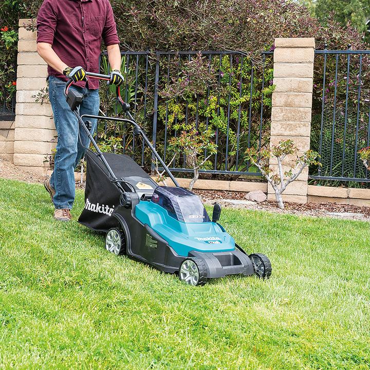 Immagine prodotto Makita DLM432Z (Batteria ricaricabile)