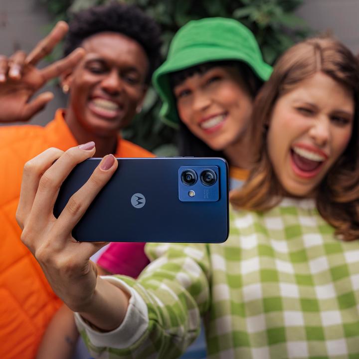 Image du produit Motorola moto g84 (256 Go, Midnight Blue, 6.55", Double SIM, 5G)