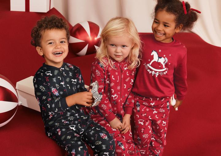 Produktbild Calida Family & Friends Bündchen-Pyjama (104, 110)