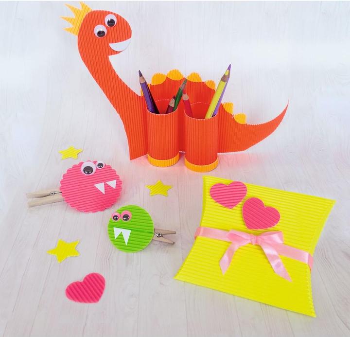 Produktbild Ursus Bastellwellkarton (10x)