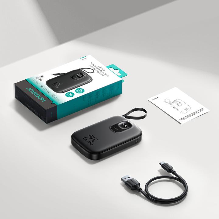 Productafbeelding Joyroom JR-PBF18 22.5W 10000mAh Powerbank with Built-in Lightning Cable + USB-C Cable 0.25 cm - Blac (10000 mAh, 22.50 W, 38.50 Wh)