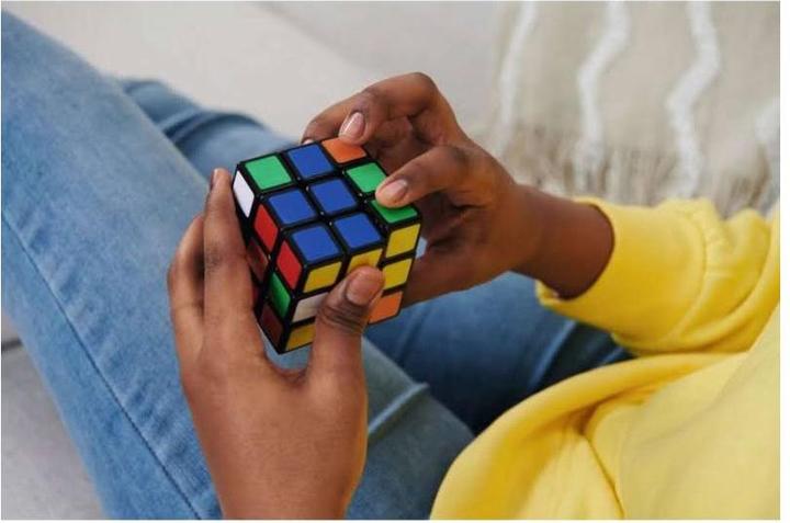 Produktbild Thinkfun Rubik's Re-Cube (3 x 3)