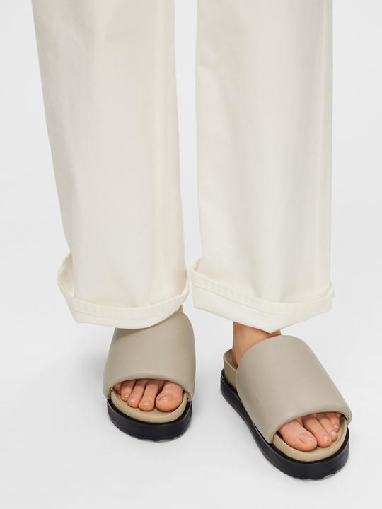 Actual product image Selected Stina (37)