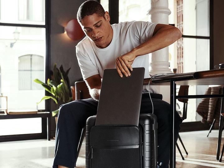 Actual product image Horizn M5 Smart (33 l)