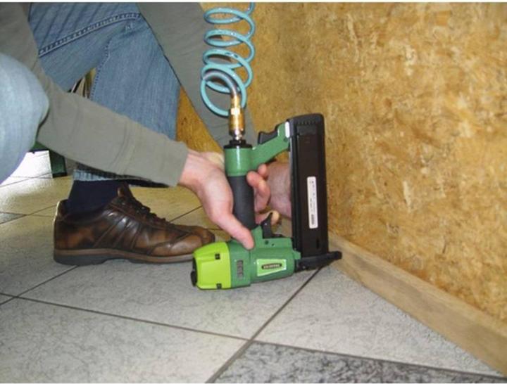 Actual product image Prebena Compressed air nailer