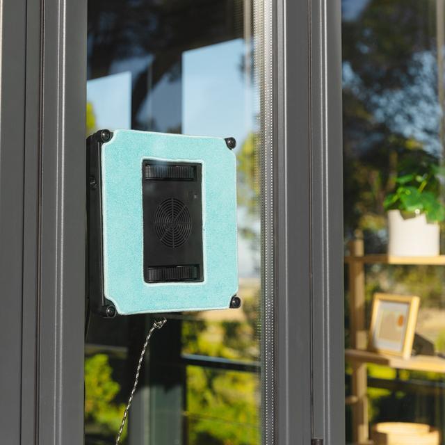 Actual product image Cecotec Conga Windroid 1290 Elektrische Scheibenwaschanlage