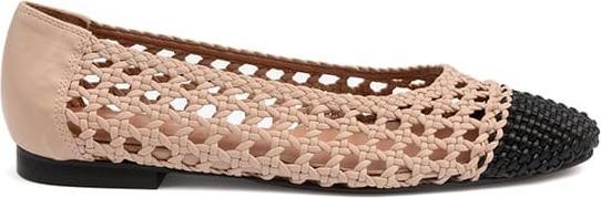 Actual product image Konstantin Starke Trania (36)