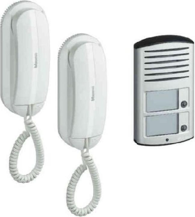 Image du produit Legrand Sprint 2 Way Audio Kit with Handsets and Push Button Entrance Panel