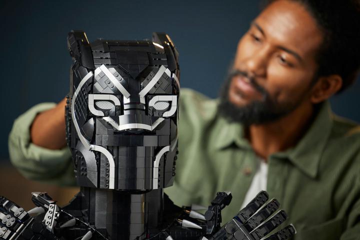 Produktbild LEGO Black Panther (76215, LEGO Marvel, LEGO Seltene Sets)