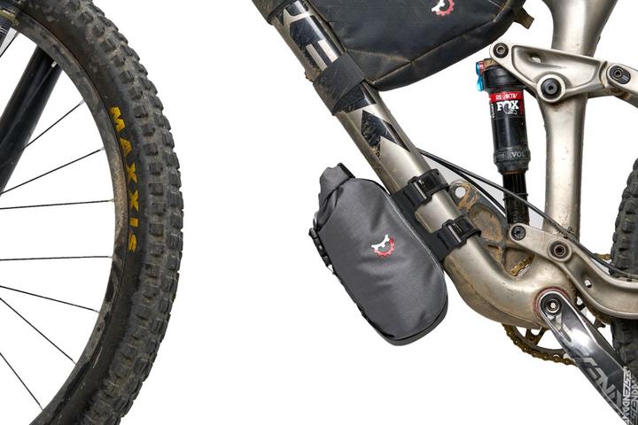 Actual product image Revelate Designs Welded Joey Downtube Bag, 1L, black (1 l, Frame bag)