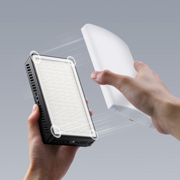 Actual product image Ulanzi LM P40RGB Portable Video Light 40W RGB (Video light)