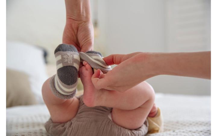 Actual product image Lässig Socks Newborn Set of 3 Anthracite Taupe Size 23 - 26 (pack of 3, 23 - 26)