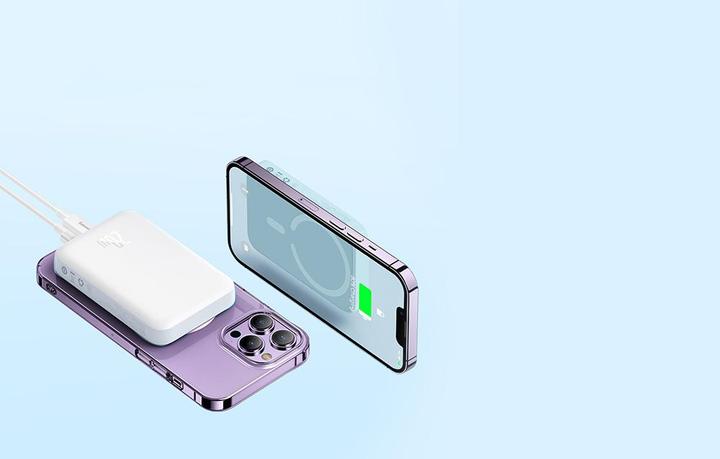 Actual product image Baseus Magnetic Powerbank, 10000mAh, 20W (white) (10000 mAh, 20 W, 37 Wh)